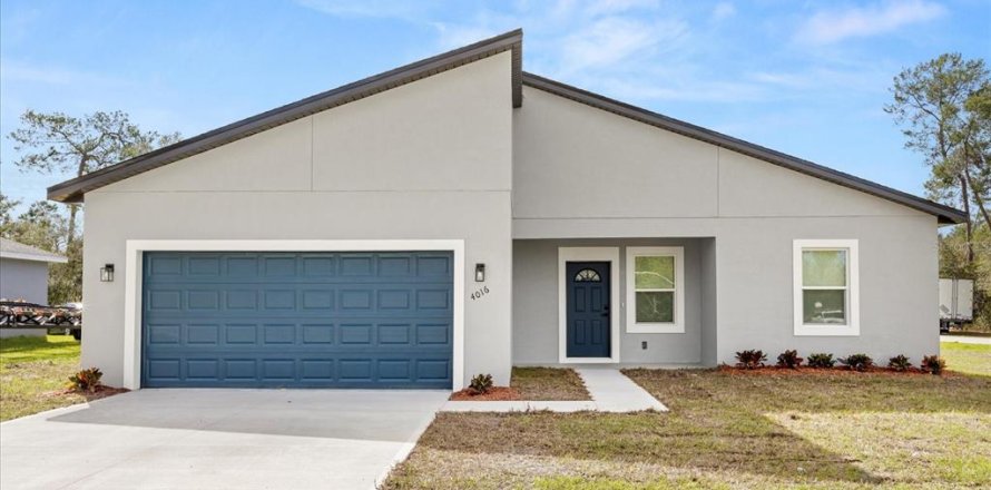 House in Ocala, Florida 4 bedrooms, 170.29 sq.m. № 1883255