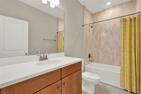 Casa en venta en Minneola, Florida, 4 dormitorios, 175.03 m2 № 1853360 - foto 20
