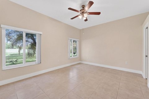 Condo in Weston, Florida, 2 bedrooms  № 2086914 - photo 15
