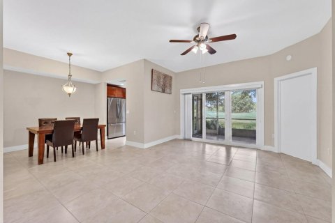 Condo in Weston, Florida, 2 bedrooms  № 2086914 - photo 6