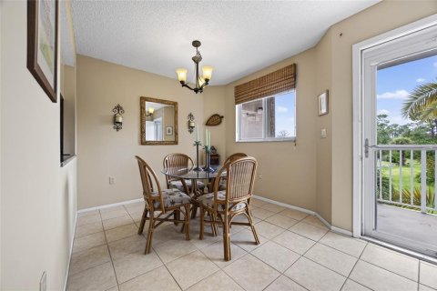 Copropriété à vendre à Englewood, Floride: 2 chambres, 101.54 m2 № 2421885 - photo 3