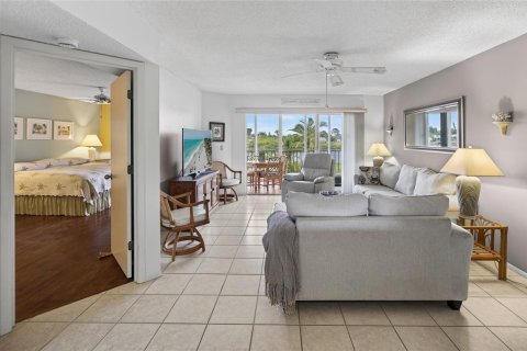 Copropriété à vendre à Englewood, Floride: 2 chambres, 101.54 m2 № 2421885 - photo 12