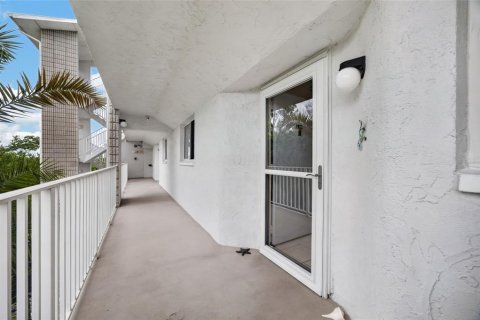 Copropriété à vendre à Englewood, Floride: 2 chambres, 101.54 m2 № 2421885 - photo 23