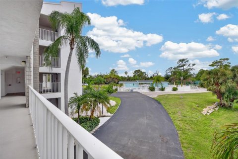 Copropriété à vendre à Englewood, Floride: 2 chambres, 101.54 m2 № 2421885 - photo 25