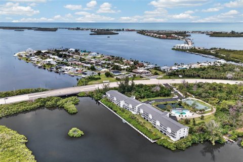 Copropriété à vendre à Englewood, Floride: 2 chambres, 101.54 m2 № 2421885 - photo 27