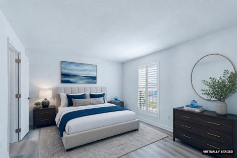 Condominio en venta en Treasure Island, Florida, 1 dormitorio, 72.93 m2 № 2095593 - foto 14