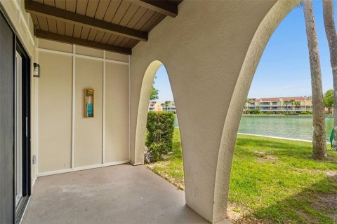 Condominio en venta en Treasure Island, Florida, 1 dormitorio, 72.93 m2 № 2095593 - foto 24