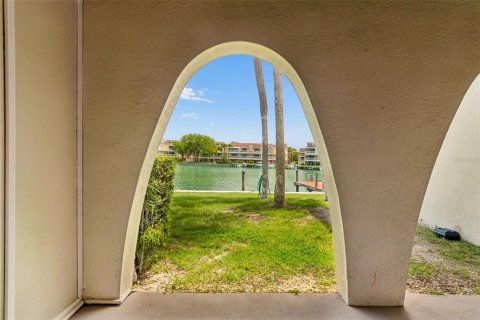 Condominio en venta en Treasure Island, Florida, 1 dormitorio, 72.93 m2 № 2095593 - foto 22