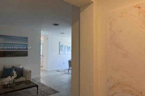 Villa ou maison à louer à Homestead, Floride: 3 chambres № 1931956 - photo 4