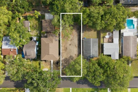 House in Saint Petersburg, Florida 3 bedrooms, 204.01 sq.m. № 2221715 - photo 11