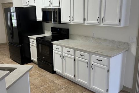 Casa en venta en Lakeland, Florida, 4 dormitorios, 175.12 m2 № 2259333 - foto 9