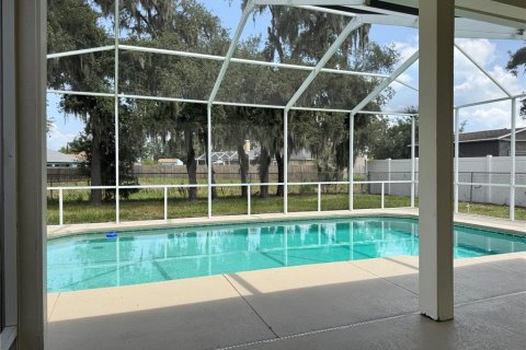 Casa en venta en Lakeland, Florida, 4 dormitorios, 175.12 m2 № 2259333 - foto 3