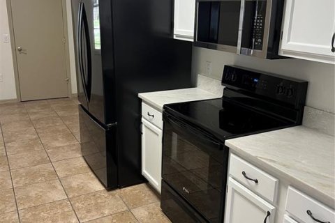 Casa en venta en Lakeland, Florida, 4 dormitorios, 175.12 m2 № 2259333 - foto 6