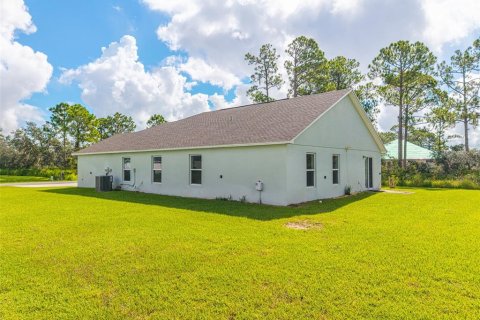 House in Sebring, Florida 4 bedrooms, 182.55 sq.m. № 2347921 - photo 24