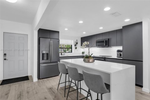 Touwnhouse à North Miami Beach, Floride 2 chambres, 148.64 m2 № 2040640