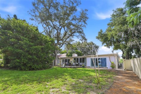 Appartement à louer à Orlando, Floride: 3 chambres, 176.33 m2 № 2296467 - photo 17
