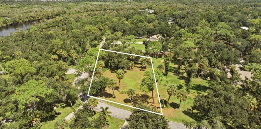 Terrain à Bradenton, Floride № 2373478