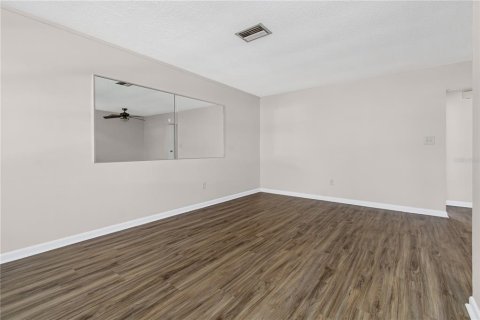 Appartement à louer à Saint Petersburg, Floride: 1 chambre, 55.74 m2 № 1898488 - photo 10