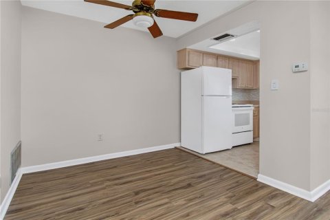 Appartement à louer à Saint Petersburg, Floride: 1 chambre, 55.74 m2 № 1898488 - photo 14