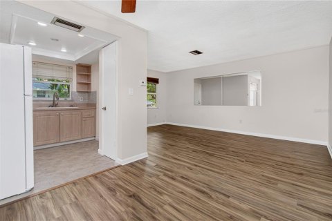 Appartement à louer à Saint Petersburg, Floride: 1 chambre, 55.74 m2 № 1898488 - photo 11