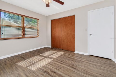 Appartement à louer à Saint Petersburg, Floride: 1 chambre, 55.74 m2 № 1898488 - photo 2
