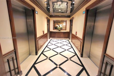 Condo in Aventura, Florida, 2 bedrooms  № 1960328 - photo 8