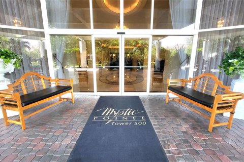 Condo in Aventura, Florida, 2 bedrooms  № 1960328 - photo 3