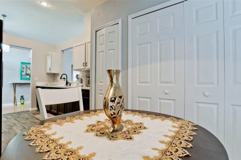 Villa ou maison à vendre à Bradenton, Floride: 4 chambres, 156.54 m2 № 2215033 - photo 15