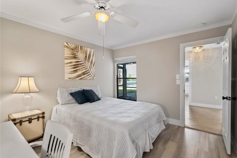 Villa ou maison à vendre à Sarasota, Floride: 2 chambres, 95.13 m2 № 2096595 - photo 12