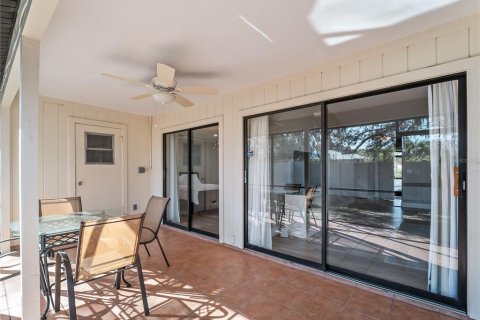 Villa ou maison à vendre à Sarasota, Floride: 2 chambres, 95.13 m2 № 2096595 - photo 29