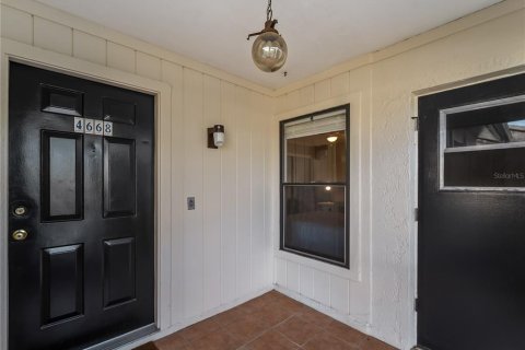 Villa ou maison à vendre à Sarasota, Floride: 2 chambres, 95.13 m2 № 2096595 - photo 4