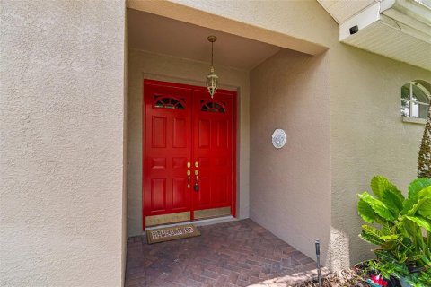 House in Dade City, Florida 2 bedrooms, 206.06 sq.m. № 2290978 - photo 8