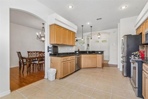 House in Dade City, Florida 2 bedrooms, 206.06 sq.m. № 2290978 - photo 27