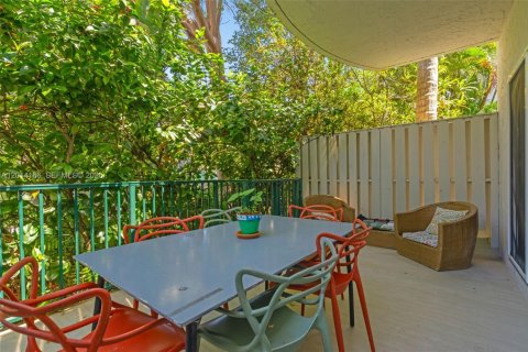 Adosado en venta en Key Biscayne, Florida, 2 dormitorios, 124.49 m2 № 2267627 - foto 13