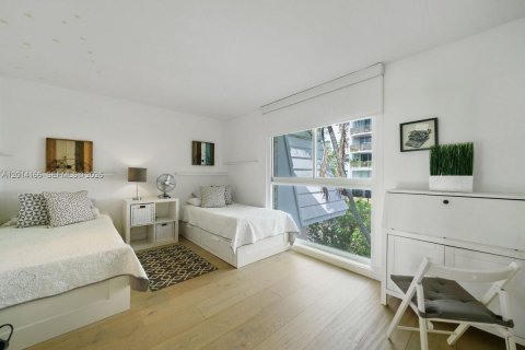 Adosado en venta en Key Biscayne, Florida, 2 dormitorios, 124.49 m2 № 2267627 - foto 21