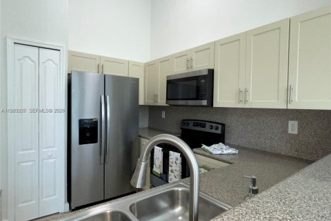 Condominio en alquiler en Homestead, Florida, 3 dormitorios, 99.96 m2 № 2020171 - foto 11