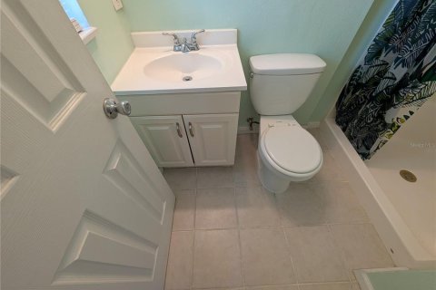 Casa en alquiler en Tampa, Florida, 5 dormitorios, 135.27 m2 № 1910064 - foto 19
