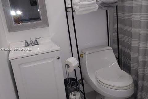 House in Miami, Florida 4 bedrooms, 164.16 sq.m. № 2062444 - photo 24