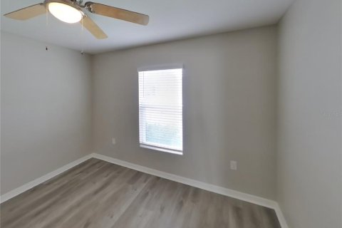 Casa en alquiler en Spring Hill, Florida, 3 dormitorios, 130.53 m2 № 1911052 - foto 11