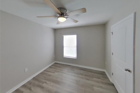 Casa en alquiler en Spring Hill, Florida, 3 dormitorios, 130.53 m2 № 1911052 - foto 12