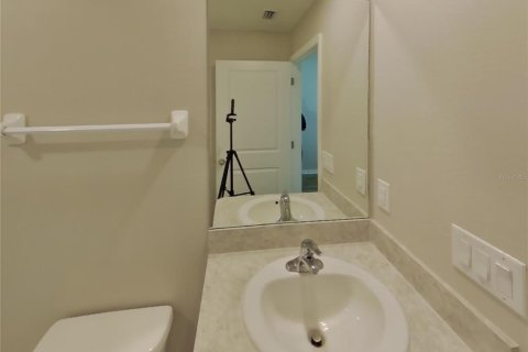 Casa en alquiler en Spring Hill, Florida, 3 dormitorios, 130.53 m2 № 1911052 - foto 9