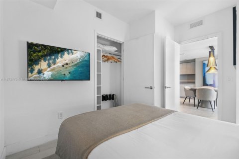 Купить кондоминиум в Холливуд, Флорида 3 спальни, 98.01м2, № 1928357 - фото 26