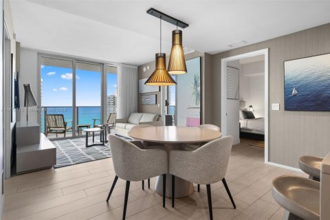 Купить кондоминиум в Холливуд, Флорида 3 спальни, 98.01м2, № 1928357 - фото 10