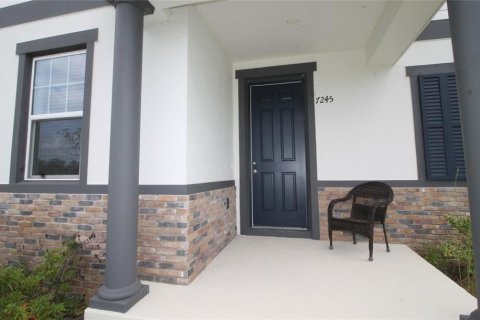 Villa ou maison à louer à Groveland, Floride: 4 chambres, 189.43 m2 № 2429223 - photo 2