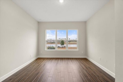 House in Kissimmee, Florida 3 bedrooms, 220.36 sq.m. № 2216243 - photo 10