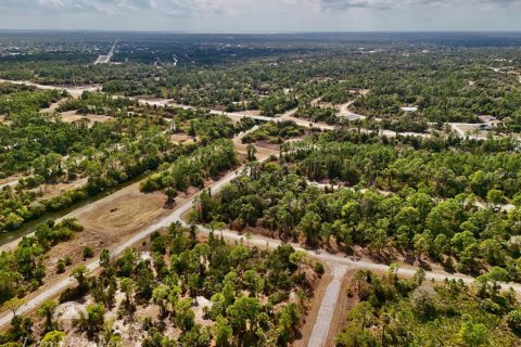 Terreno en venta en North Port, Florida № 2221188 - foto 17