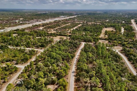 Terreno en venta en North Port, Florida № 2221188 - foto 13