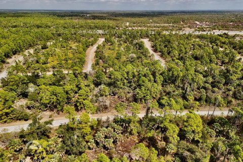 Terreno en venta en North Port, Florida № 2221188 - foto 3