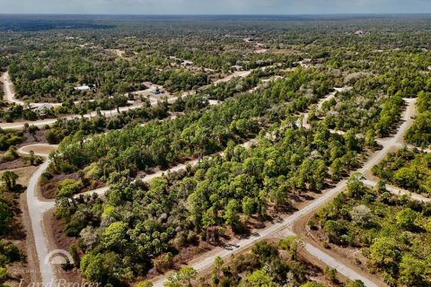 Terreno en venta en North Port, Florida № 2221188 - foto 18