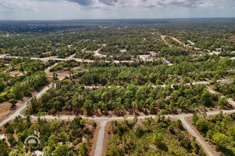 Terreno en venta en North Port, Florida № 2221188 - foto 16